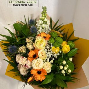 https://florariaverde.ro/wp-content/uploads/2022/03/Buchet-flori-mixte-Floraria-Verde-cu-logo-2-300x300.jpg